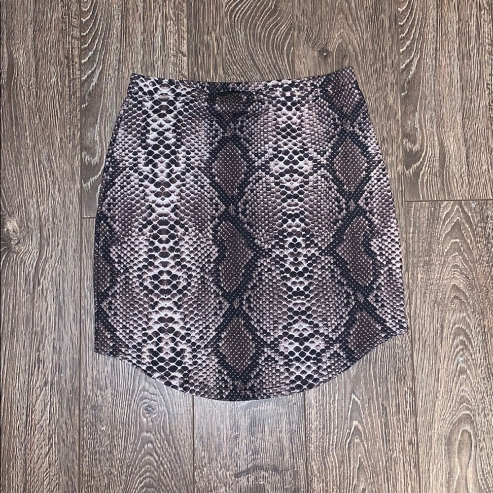 Snake print skirt